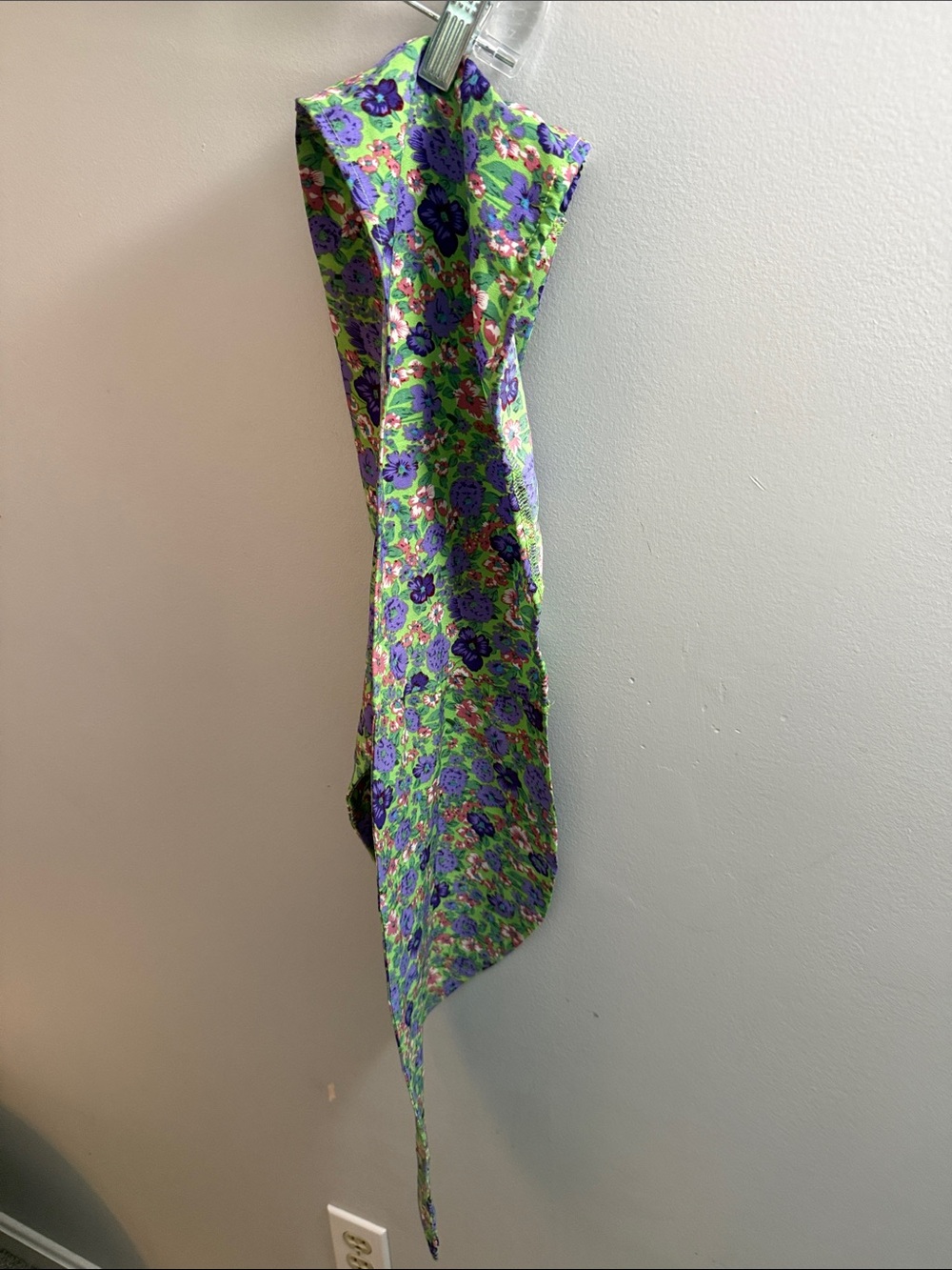 SHEIN Green Floral Print Scarf with Purple Accents